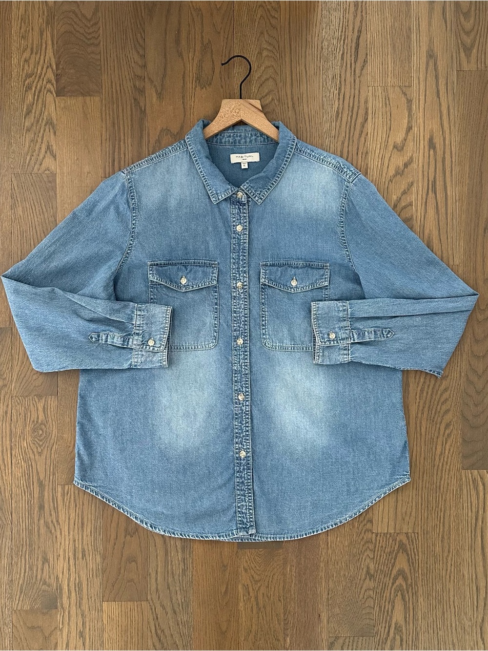 Habitual Denim Chambray Button Front Shirt with Chest Pockets in Blue XL